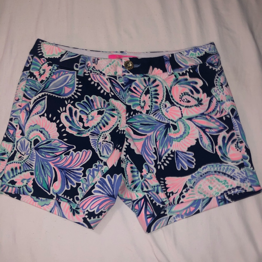 Lilly Pulitzer shorts size 2